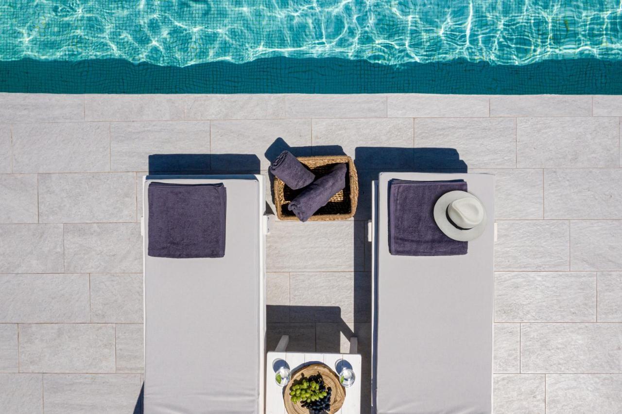 מלון פריבולוס Santa Irina Luxury Sunny Lofts מראה חיצוני תמונה