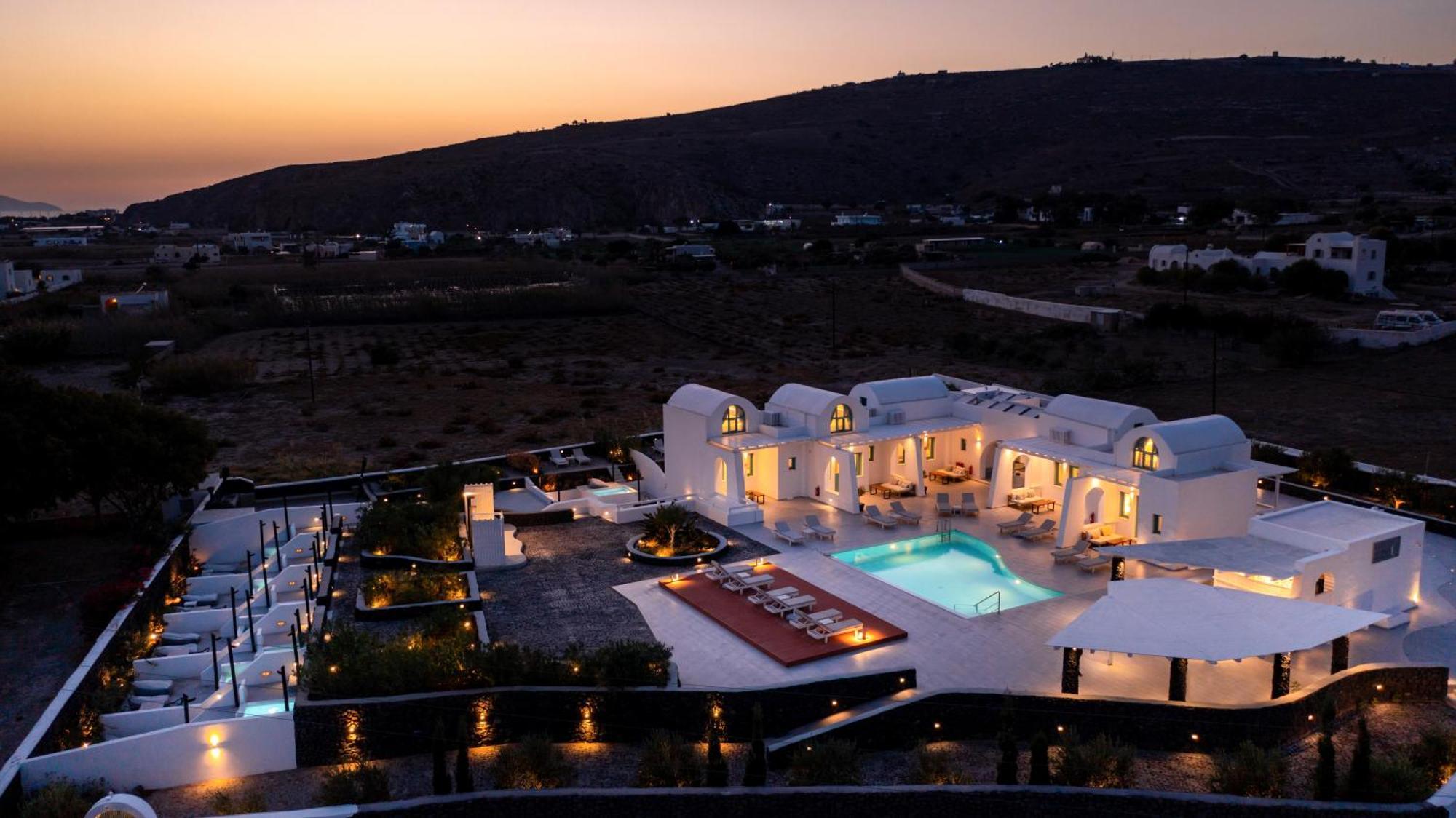 מלון פריבולוס Santa Irina Luxury Sunny Lofts מראה חיצוני תמונה